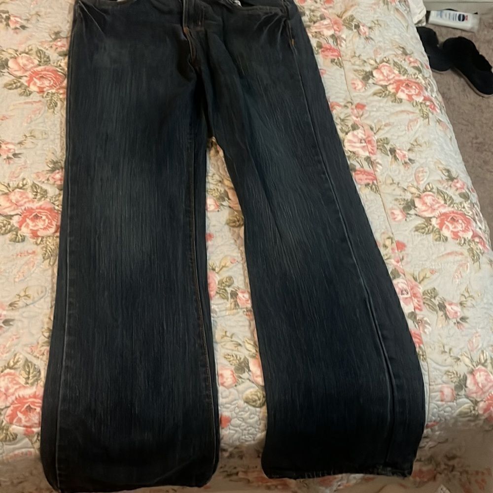 Rustic blue boot, cut jeans - Picture 3 of 5
